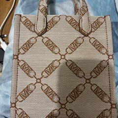 マイケルコースショルダーバッグの画像