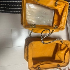 活かしカゴ・水汲みバケツの画像