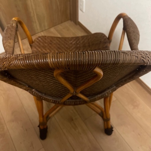 Kazama ラタン アームチェア ブラウン