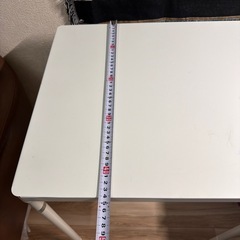【現地引き取りのみ神奈川県】IKEAホワイト　テーブル （分解可能）の画像