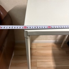 【現地引き取りのみ神奈川県】IKEAホワイト　テーブル （分解可能）の画像