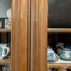 浜松工芸の食器棚の画像