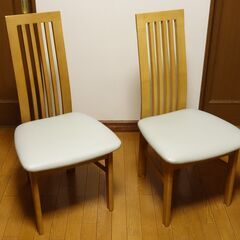 ミキモク製ダイニングテーブル５点セットの画像