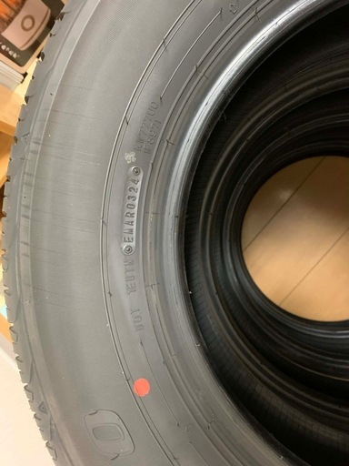 195/80R15 DUNLOP タイヤ 4本セット　2024 年式新中古品