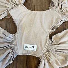 コニー　抱っこ紐の画像