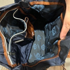 オロビアンコバックの画像