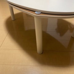 こたつ用テーブルの画像