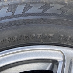BRIDGESTONE 185/65R15 23年製　冬タイヤ　タイヤホイールセットの画像
