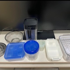 フライパン、鍋、食器類、キッチン用品の画像