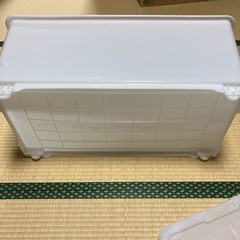 衣装ケースの画像