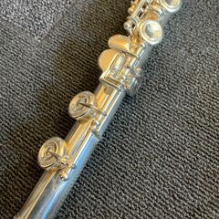 フルート　ヤマハ　YFL-517　美品　頭部管：銀　￥33万　FLUTE YAMAHAの画像