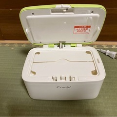 超美品！コンビ　おしり拭きウォーマーの画像