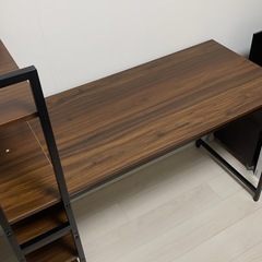 【美品】パソコンデスクの画像