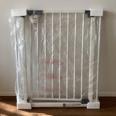 【直接引き渡しのみ】 ベビーゲート　ペットゲート 2枚セット 拡張フレーム付き ホワイト幅70～91cmの画像