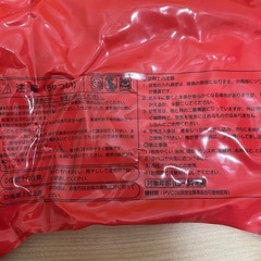 アンパンマン膝掛けと浮き輪の画像