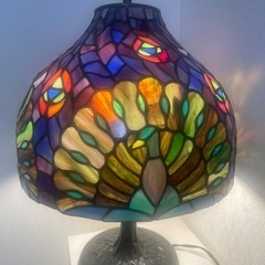 孔雀　ステンドグラスライトの画像