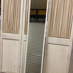 IKEA 姿見 カガミの画像