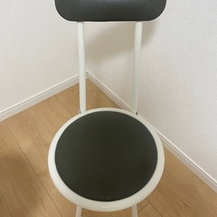 受付終了⭐︎折りたたみ椅子あげますの画像