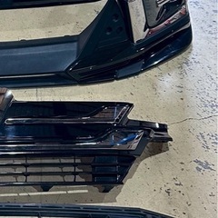 30ヴェルファイアTRDフロントエアロセットの画像