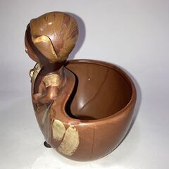 中古　小物　少女の小物入れ？　置物？　花瓶？の画像