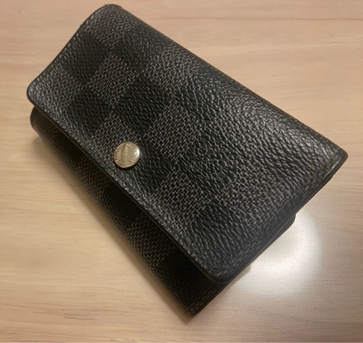 LOUIS VUITTONダミエキーケース+蛇皮本革名刺入れセット