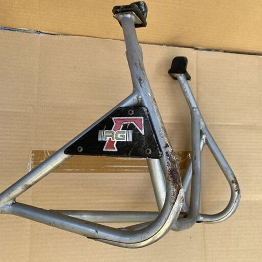 中古　当時物　スズキ　RG-&gamma;　RGガンマ　スタンド　レーシングスタンド　メンテナンススタンド