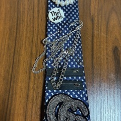 【1てんもの1点もの】安全ピン&ファスナー付きネクタイの画像
