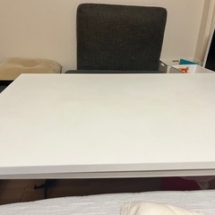 コタツ布団　コタツ机の画像