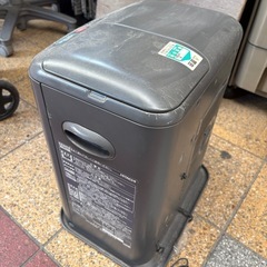 日立　HITACHI 石油ファンヒーターの画像