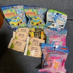 シャンプーボディタオル入浴剤セットの画像