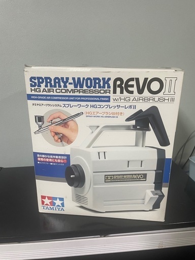 タミヤ　スプレーワークスHG REVO2 ほぼ未使用品