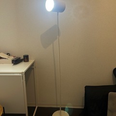 ✨フロアライト／高さ142cm・角度調整自由✨ すぐ受け取り歓迎！の画像