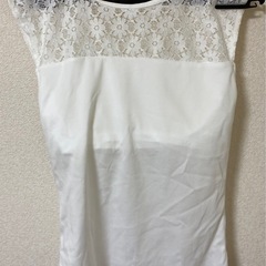 カップ付ノースリーブ トップスの画像