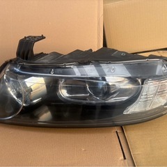 ホンダ　オデッセイRB1 ヘッドライト HID 左右セットの画像