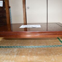 折畳式　丸テーブルの画像