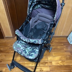 ベビーカー
