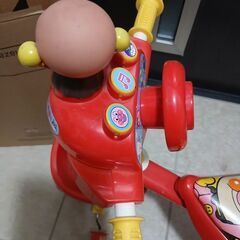 アンパンマン 3輪車の画像