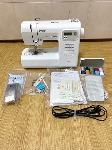 brother コンピューターミシン　新型PS205X ホワイト ほぼ新品　6色糸付き