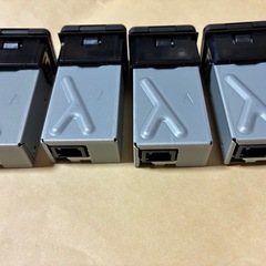 ダイハツ トヨタ 純正 USBソケット 新車取り外し 新品未使用 バラ売りの画像