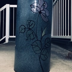 グレーのアンティーク 花柄 フラワー 傘立て 笠立て アンブレラスタンドの画像