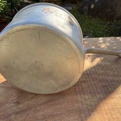 特大 アルミ？片手ナベの画像