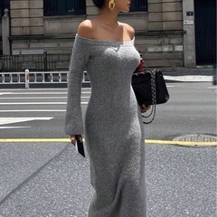 オフショルニットワンピースの画像