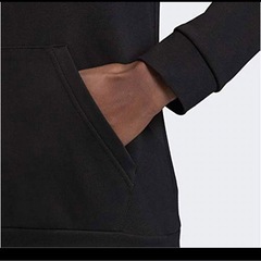 アディダスレディースパーカーの画像