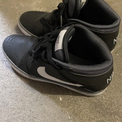 NIKEスニーカー23.5の画像