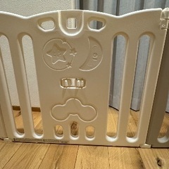 ベビーサークルの画像