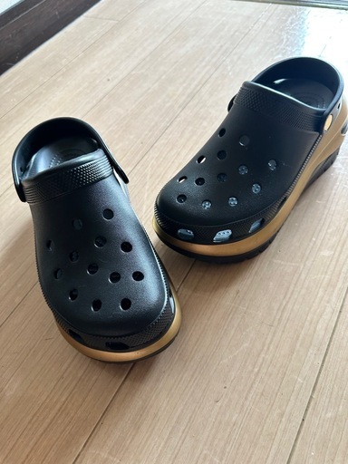 crocs MEGA CRUSH LLIC CLOG ブラック/ゴールド 26cm