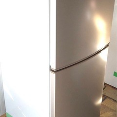 冷蔵庫の画像