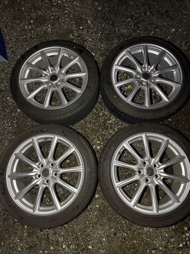 冬タイヤ付　クラウンサイズ 18インチ　225/45r18 ブリザックVRX2