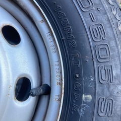 軽貨物用普通タイヤ4本の画像