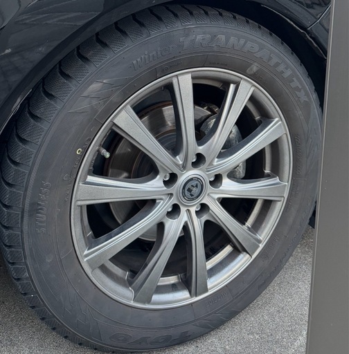 18インチ スタッドレスタイヤ‼️